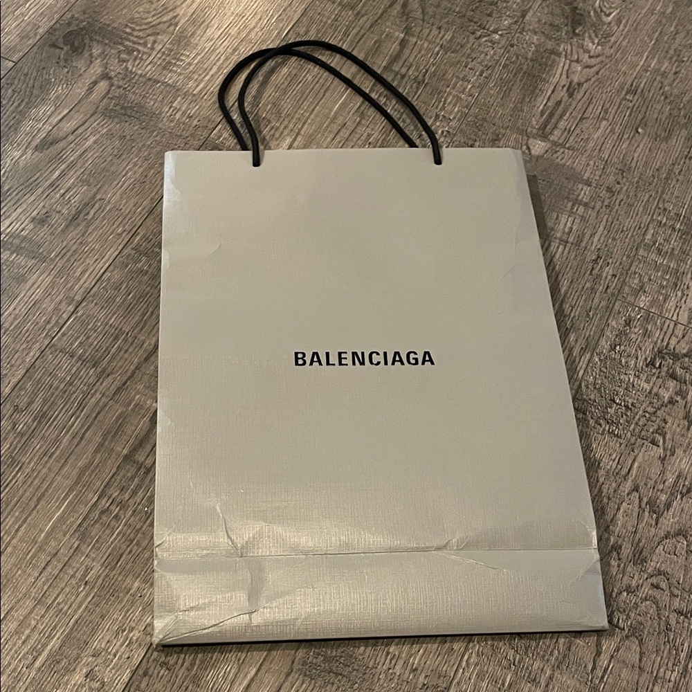 BALENCIAGA | Paper Bag